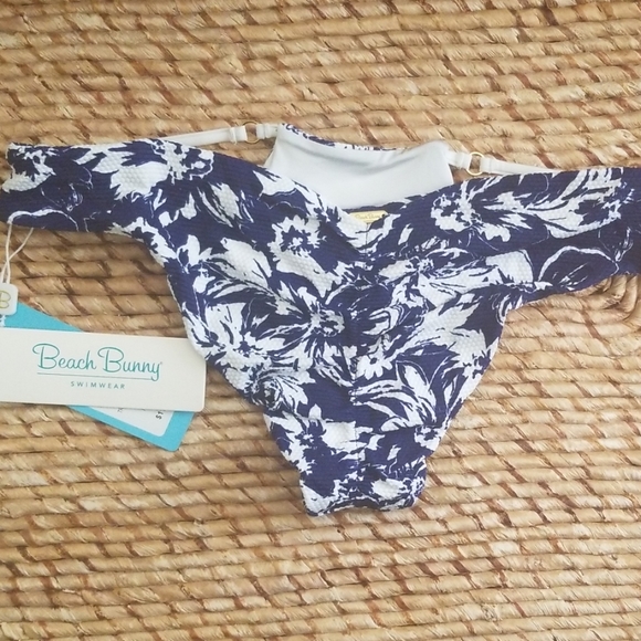 Beach bunny bottoms - Picture 3 of 4